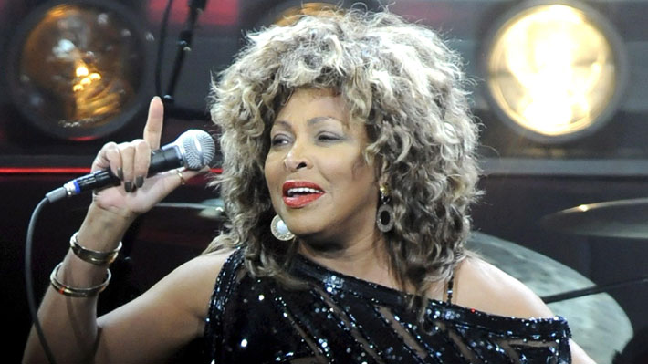 Hijo mayor de Tina Turner fue encontrado muerto en su casa