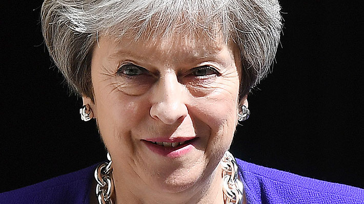 Primera ministra británica propone una tercera opción aduanera tras el Brexit