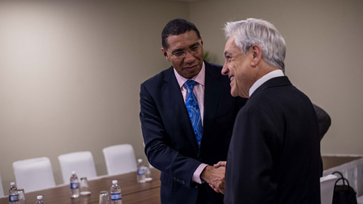 Presidente Pi&ntilde;era y Primer Ministro de Jamaica impulsan acuerdos en materia deportiva, comercial y en cat&aacute;strofes