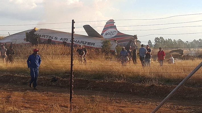 Impactantes imágenes: Pasajero grabó desde adentro la caída de un avión en Sudáfrica