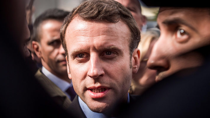 Macron asume toda la responsabilidad por el caso Benalla y considera una "traición" el actuar de su guardaespaldas