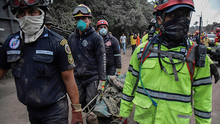 Suben a 156 los fallecidos por erupción del volcán de Fuego de Guatemala