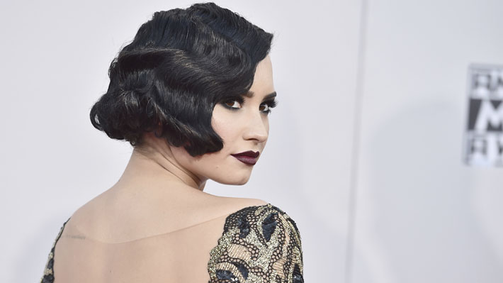 Amiga de Demi Lovato responde a los fans que la apuntan como la culpable de la sobredosis de la cantante