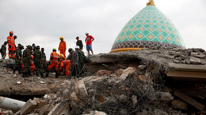 Indonesia eleva a 321 el número de fallecidos por terremoto en isla de Lombok