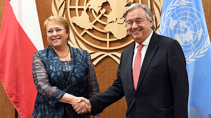 Secretario general de la ONU valora llegada de Bachelet al organismo: "Es una visionaria, una mujer de principios"