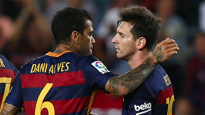 El "recadito de Dani Alves a Messi" que destacan en España y que tiene que ver con el último título del Barça de Vidal