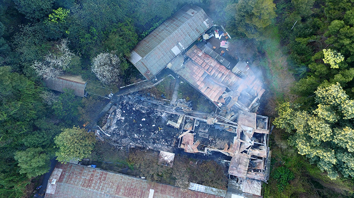 Galería: Imágenes aéreas muestran la destrucción del incendio que dejó 10 ancianas fallecidas