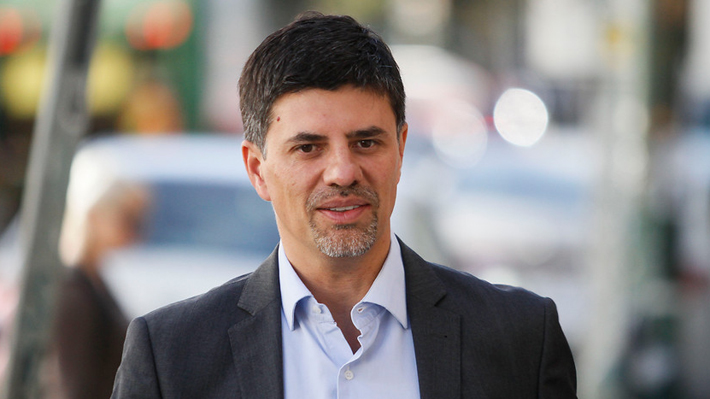 Diputado Díaz llama al Gobierno a respaldar cambios al gobierno corporativo de TVN