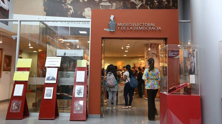 Museo de la Democracia: Los ejemplos de la propuesta del Presidente Piñera en otros países