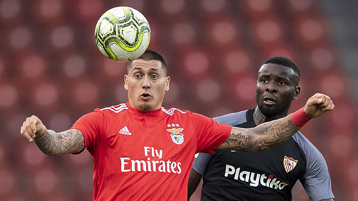 Nicolás Castillo sigue lesionado y otra vez será baja en el duelo del Benfica por la pre Champions