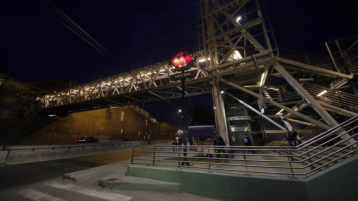 Metro restablece servicio en Línea 4 tras presencia de humo en las vías