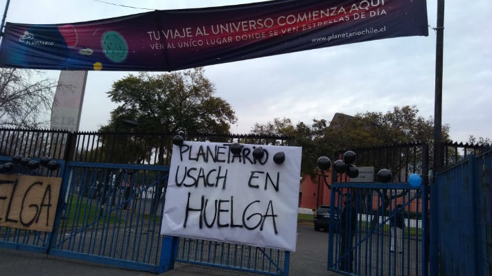 Huelga en el Planetario: Trabajadores cumplen tres días movilizados en medio de la negociación colectiva