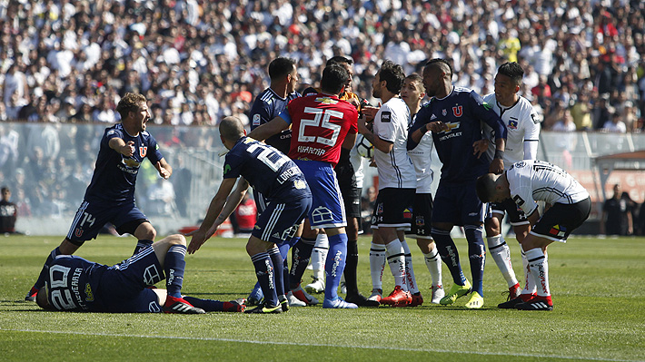 De discusión Herrera-Valdivia que casi termina a golpes, a los corchetes para Echeverría: Lo que no se vio del Superclásico