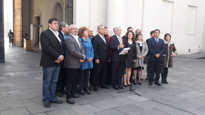 Piñera promete un "nuevo trato" del Estado a Quintero y Puchuncaví y anuncia que visitará hoy ambas comunas