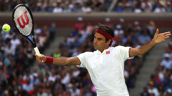 Federer muestra toda su magia para derrotar a Kyrgios y avanzar a los octavos de final del US Open