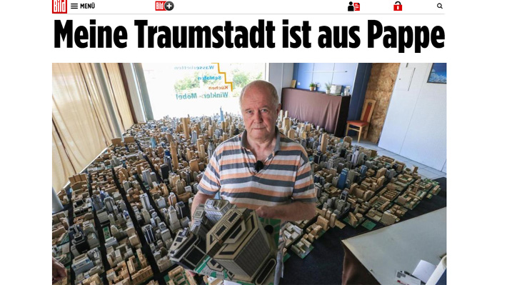 "Algunos amigos dicen que estoy loco": Alemán construye una ciudad de cartón desde hace 65 años