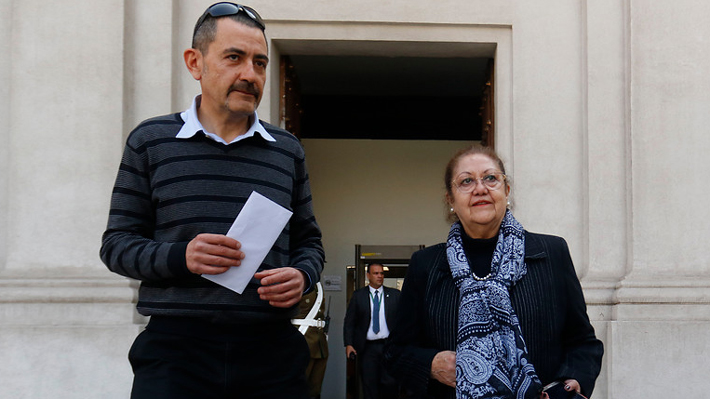 Madre de chilena detenida en Perú por trata de personas pide ayuda a Piñera para liberarla