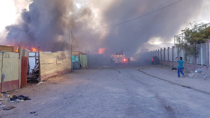 Incendio en Calama: Piñera solidariza con damnificados y anuncia que Ministro de Vivienda viajará a la zona