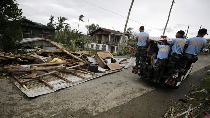 Supertifón Mangkhut deja al menos dos fallecidos en Filipinas y uno en Taiwán