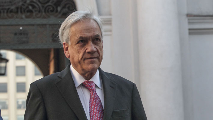 Cadem: Desaprobación de Presidente Piñera se mantiene por sobre su aprobación