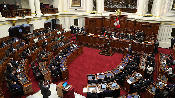 Congreso peruano da voto de confianza a reformas impulsadas por el Gobierno de Vizcarra