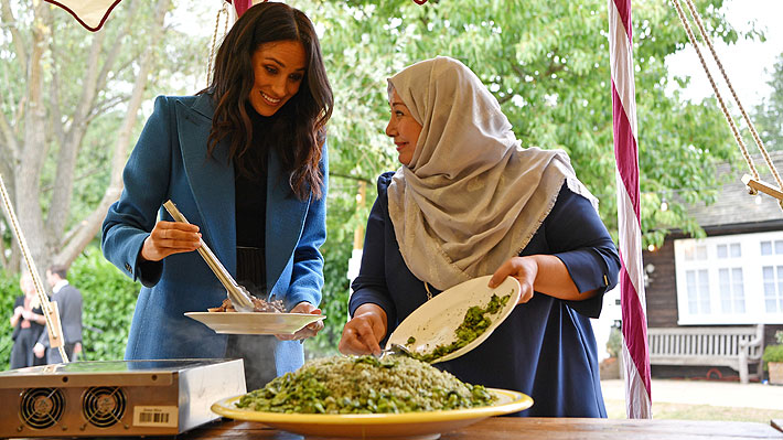 Meghan, duquesa de Sussex, sorprende con inesperada invitada en lanzamiento de libro solidario de cocina