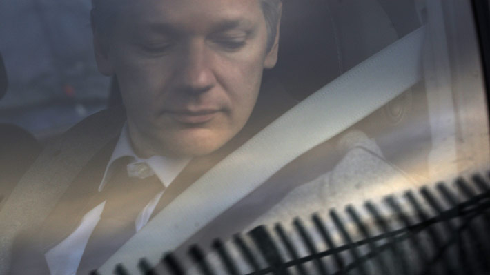 Aseguran que Rusia tenía un plan secreto para ayudar a Assange a escapar de Reino Unido