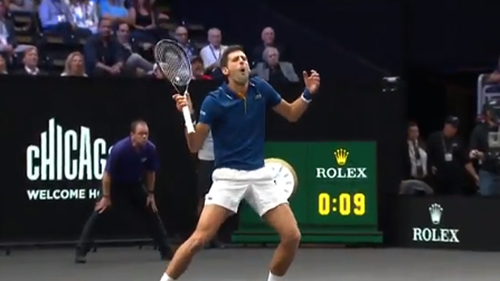 El divertido momento protagonizado por Djokovic y Federer en su primer partido como pareja de dobles