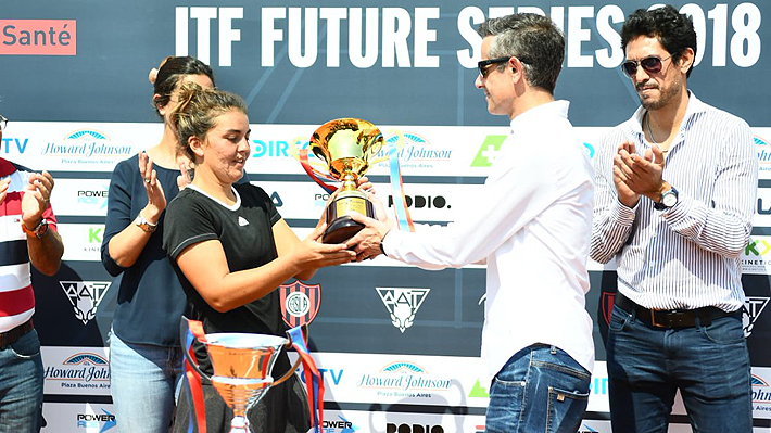 Fernanda Brito imbatible: Se proclamó campeona del ITF de Buenos Aires y consiguió su octavo título consecutivo