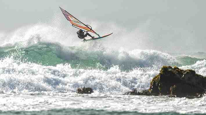 Este sábado comienza el International Windsurfing Tour en la playa de Matanzas