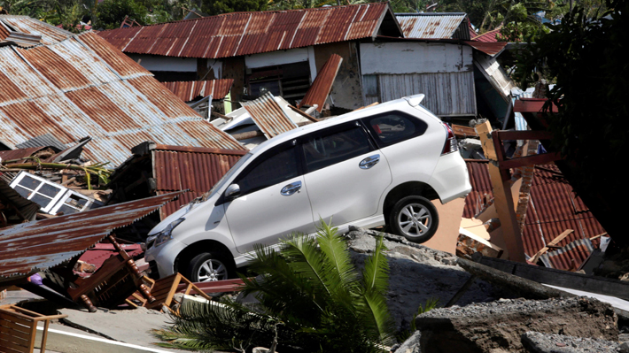 Elevan a más de 1.400 el número de muertos por el sismo y el tsunami en Indonesia