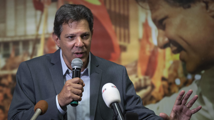 Haddad responde dichos de Bolsonaro y dice que él "fomenta la violencia" en Brasil