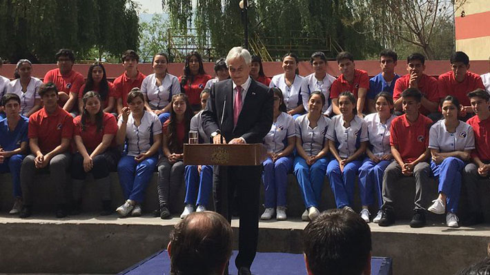 Piñera defiende Aula Segura y envía mensaje a parlamentarios: "En esto no pueden ser neutrales, tienen que optar"