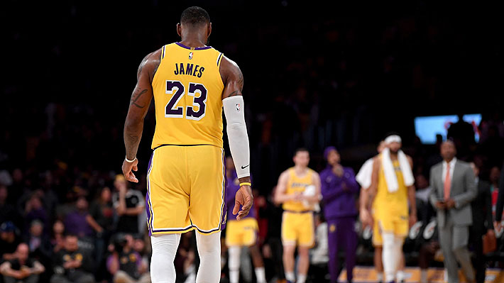 Tres partidos y tres derrotas: Los Lakers siguen sin ganar con LeBron James