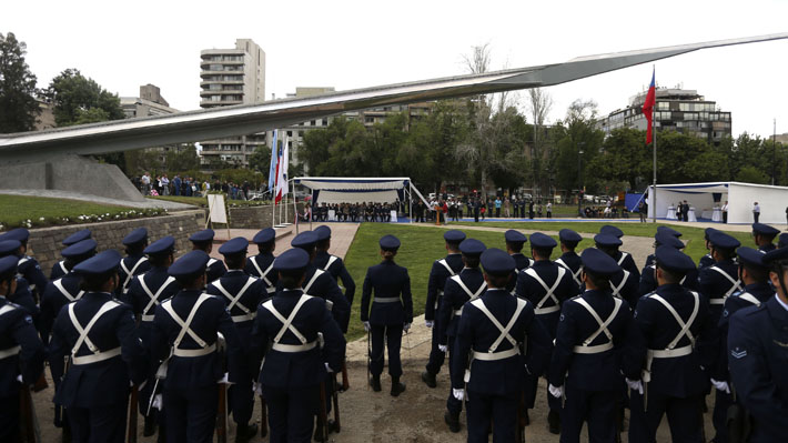 La Plaza de la Aviación fundada en 1980: Reinauguran monumento en homenaje a la Fuerza Aérea