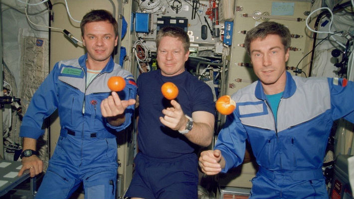 Dos cosmonautas y un astronauta dieron inicio al trabajo humano en la Estación Espacial hace 18 años