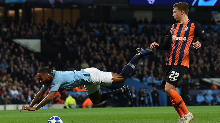 El escandaloso penal que cobraron en favor del Manchester City en la Champions