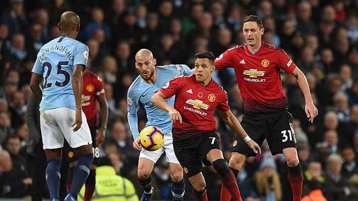 Alexis ingresó desde la banca, pero no gravitó en inapelable caída del United ante el City en el clásico de Manchester