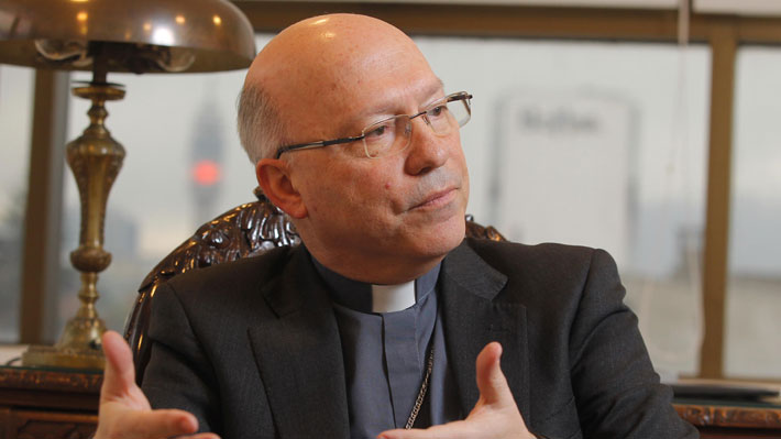 Pese a imputación por encubrimiento: Obispos ratifican a Silva como presidente de la Conferencia Episcopal