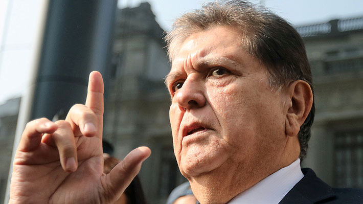 El ex Presidente peruano Alan García solicita asilo en embajada de Uruguay y acusa "clima de persecución política"