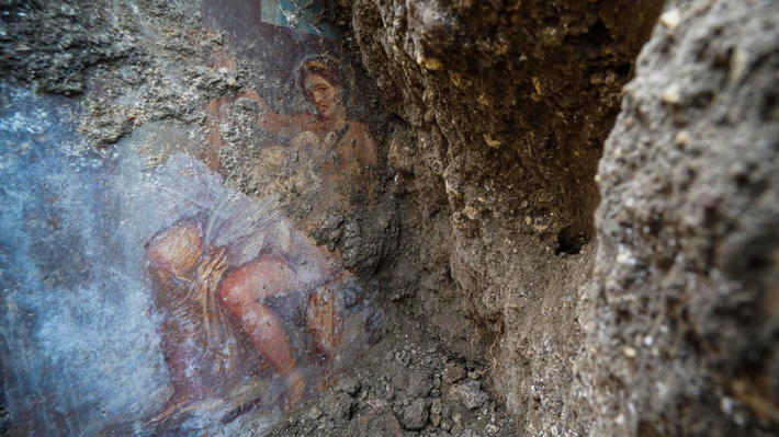 Arqueólogos descubren un sensual fresco en las excavaciones de un dormitorio en Pompeya