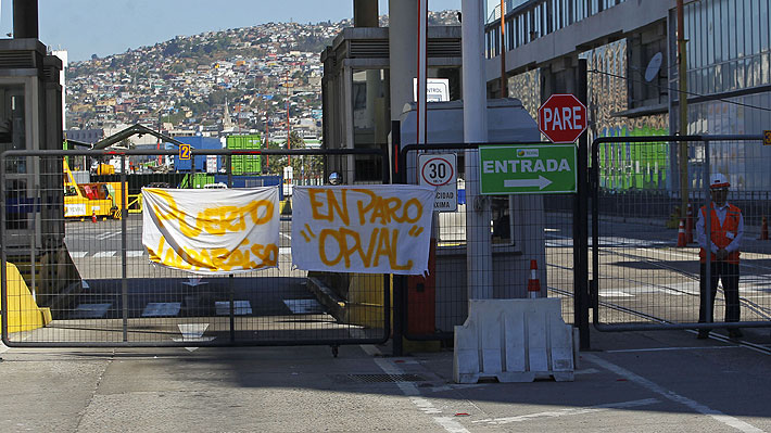 Cámara de Comercio de Valparaíso y efecto en el empleo del paro portuario: "Se han perdido unos cuatro mil turnos"