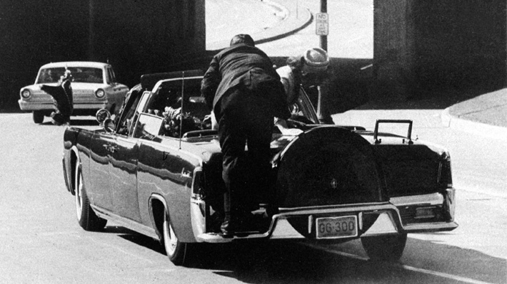 El recuerdo del guardaespaldas de John Kennedy a 55 años de su asesinato: "Debí haber actuado más rápido"