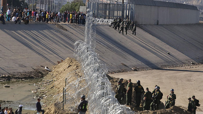 México deportará a migrantes de la caravana que buscaron cruzar la frontera con EE.UU.