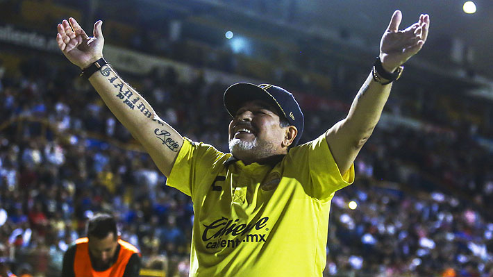 Cómo Maradona en tres meses pasó de ser duramente criticado en México a estar a un paso de lograr su primer título como DT