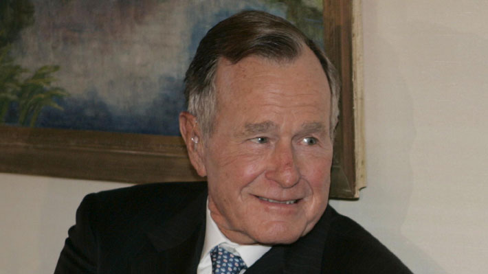 Un "verdadero socio" y "arquitecto de la unidad alemana": Las reacciones al fallecimiento de George H.W. Bush