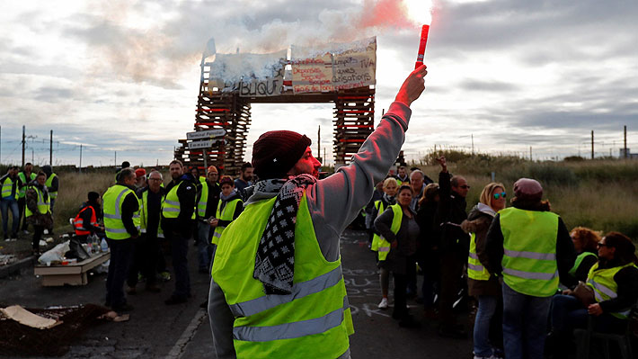 Cerca de 1.000 personas han sido detenidas en una nueva jornada de protestas de los "chalecos amarillos" en Francia