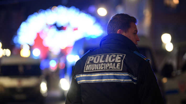 Atentado en Estrasburgo: Suben a tres los muertos y Macron expresa solidaridad de "toda la nación" a familias de víctimas