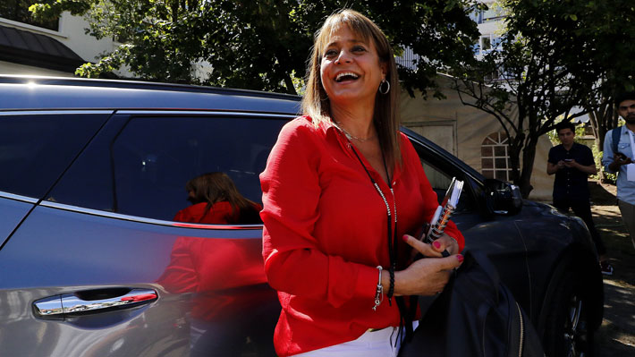 Van Rysselberghe se impone a Macaya en elecciones internas y es reelecta como presidenta de la UDI