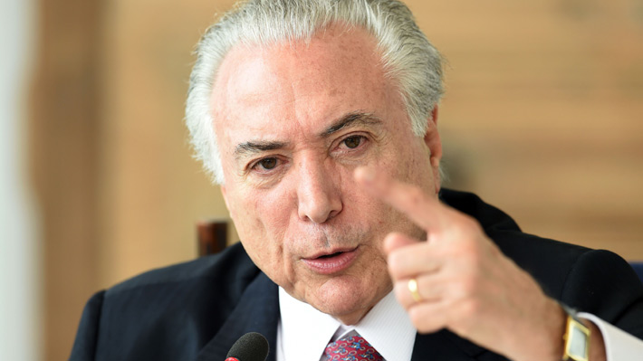Fiscalía brasileña imputa a Presidente Temer por corrupción y lavado de dinero